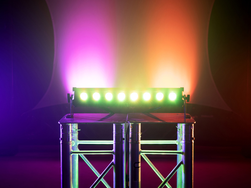 EuroLite LED IP T-Bar 8 QCL Bar