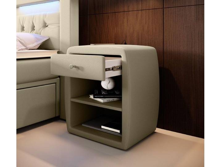 Designer Nachttisch Tavira mit USB (Kunstleder) - Beige - Luxusbetten24