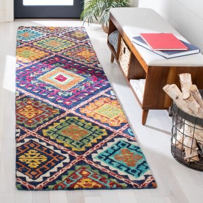 SAFAVIEH Handmade Aspen Kira Boho Tribal Wool Rug
