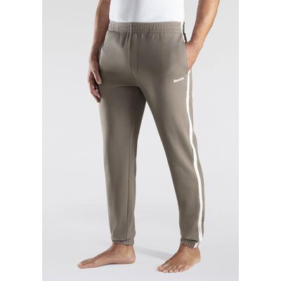 Relaxhose BENCH. LOUNGEWEAR "lange Relaxhose, Sweathose", Herren, Gr. XL (56/58), N-Gr, grau (taupe), angeraute Sweatware, Obermaterial: 60% Baumwolle, 40% Polyester, unifarben mit Farbeinsatz, Basic, bequem lang, Hosen Relaxhose, aus leichter...