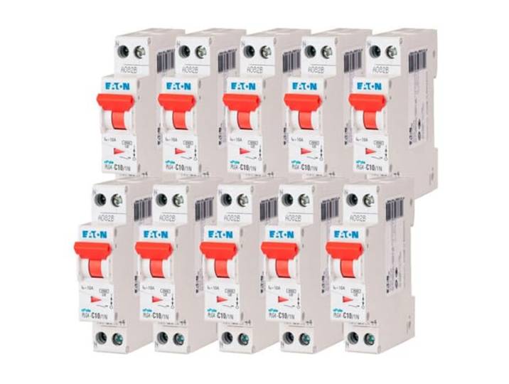 EATON 264744 PLG4-C10/1N – Modularer Dijonktor PH/N – Weiß – roter Controller – 1P+N / 10 A – C-Kurve – Schraubanschluss – 10 Leitungsschutzschalter