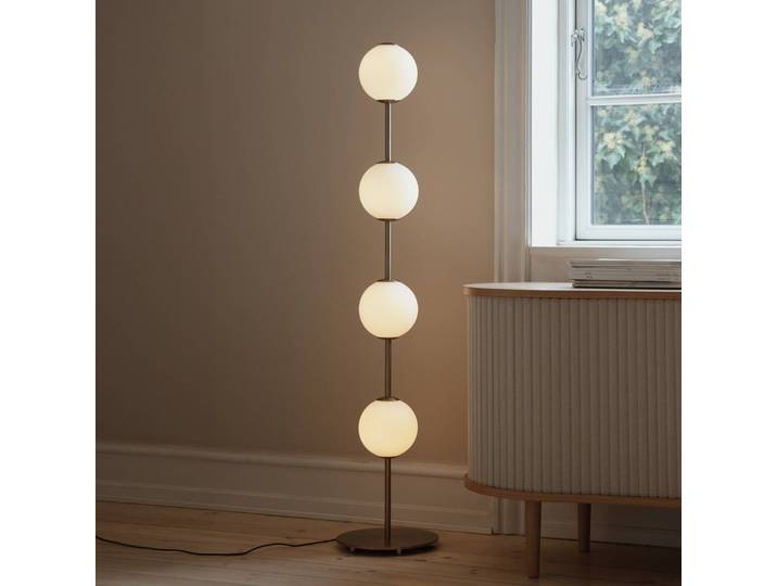 UMAGE Designer Stehlampe Audrey, dimmbar, messing / gold, für Wohn- / Esszimmer, Metall, Design, Stehlampe