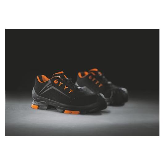 Uvex 2 Halbschuhe S1P 65011 schwarz, orange Weite 10 Größe 52 (S1P, 52) (6501152)