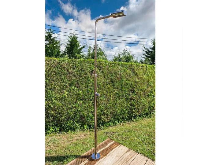 Douche de jardin en acier inoxydable