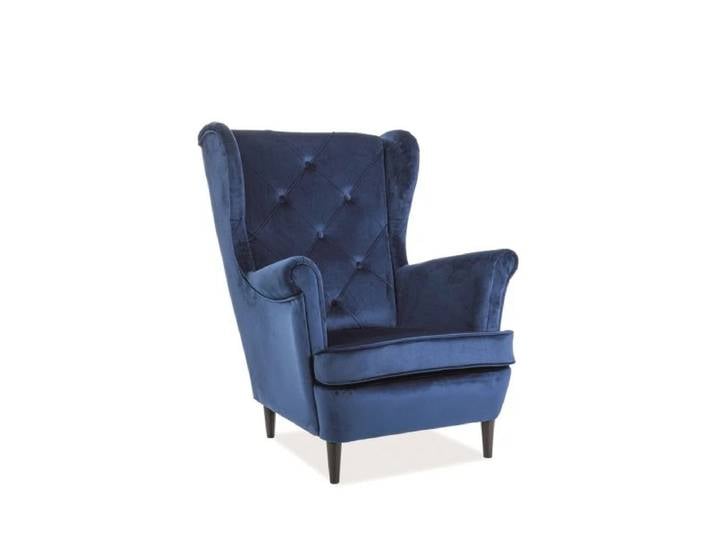 Blauer Ohrensessel für TV LADY VELVET