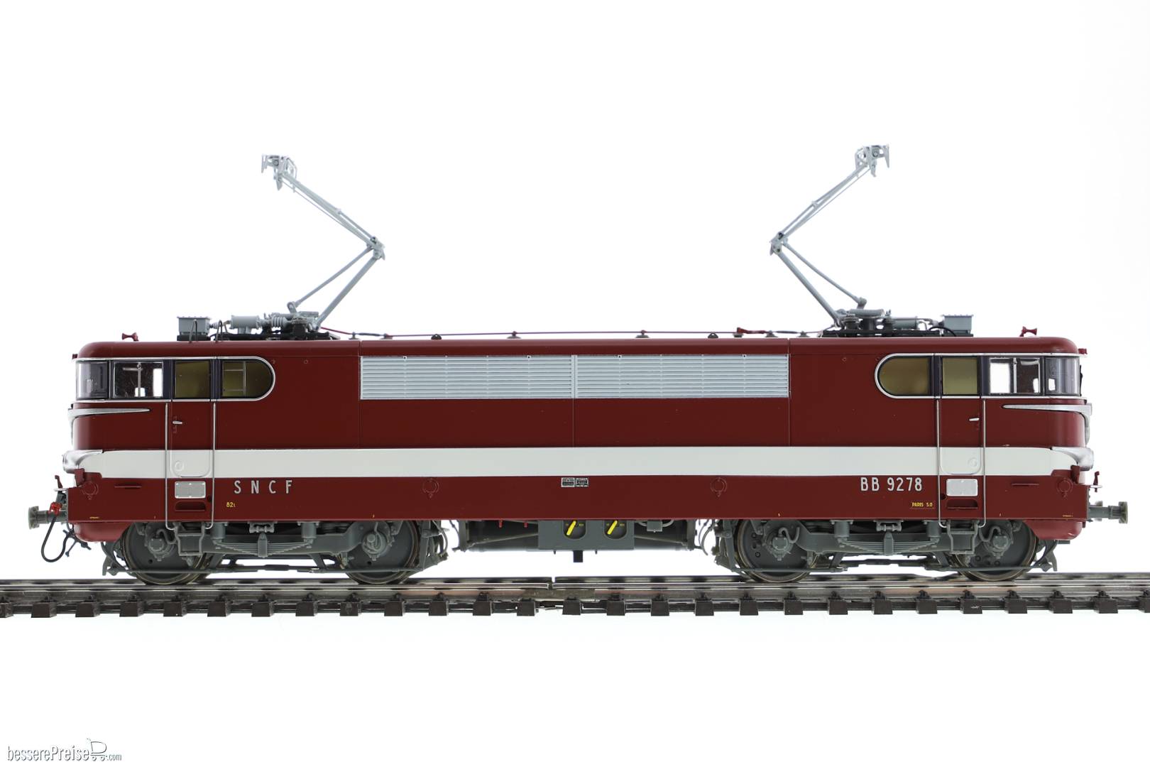 REE Modeles MB-176