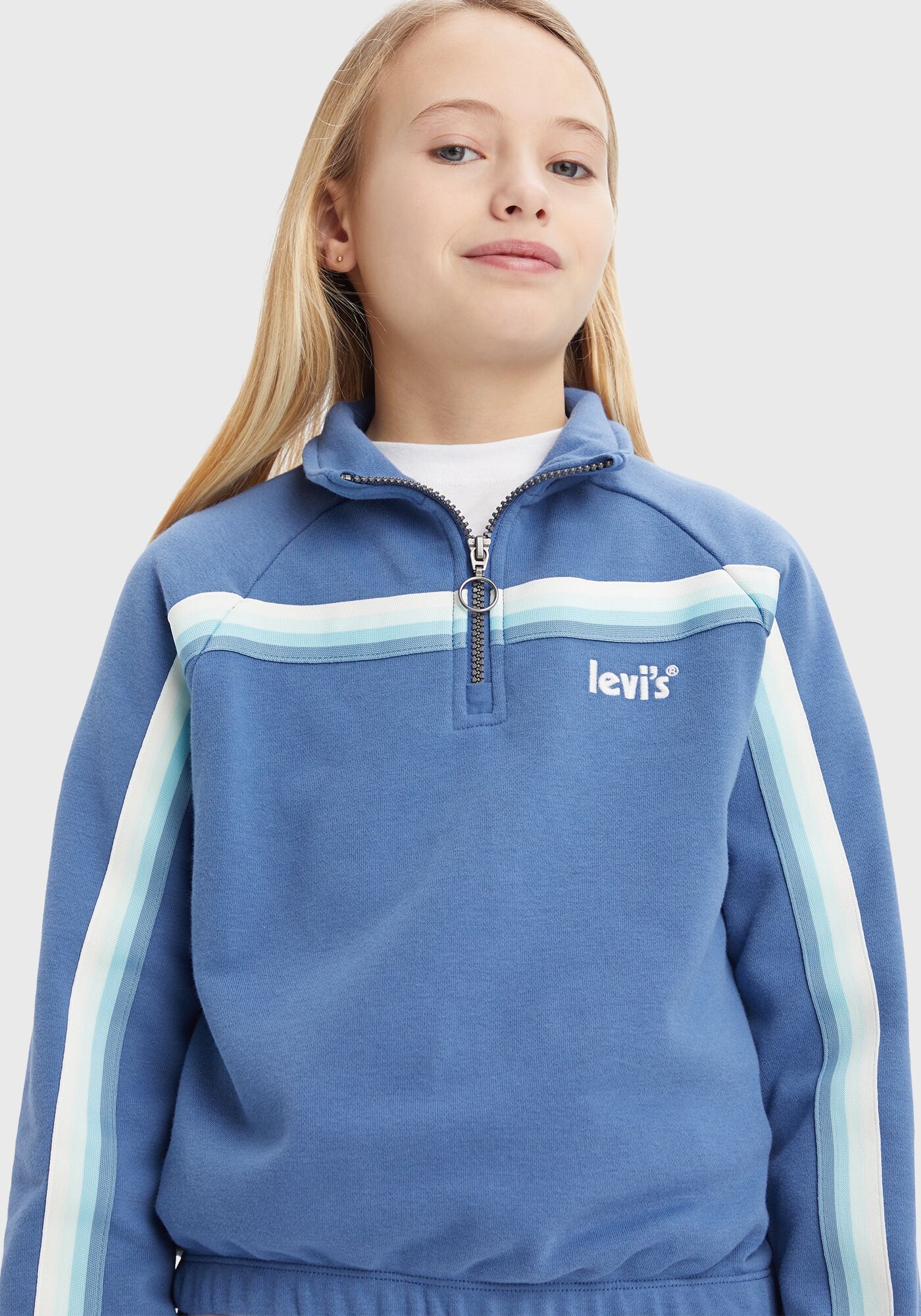 Sweatshirt LEVI'S KIDS, Jungen, Gr. 10 (140), blau (true navy), Sweatware, Obermaterial: 60% Baumwolle, 40% Polyester, kontrastfarbene Details, hüftlang, V-Ausschnitt, Bündchen, Sweatshirts Sweatshirt, mit Streifen - for Girls true navy 10 (140)