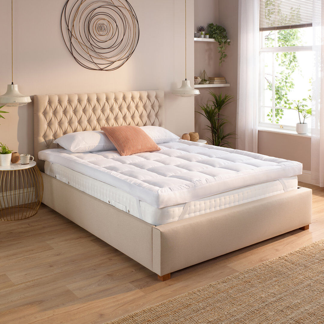 Slumberdown Sleep Soundly Climate Control Extra Deep 10cm Mattress Topper White Super King (6')