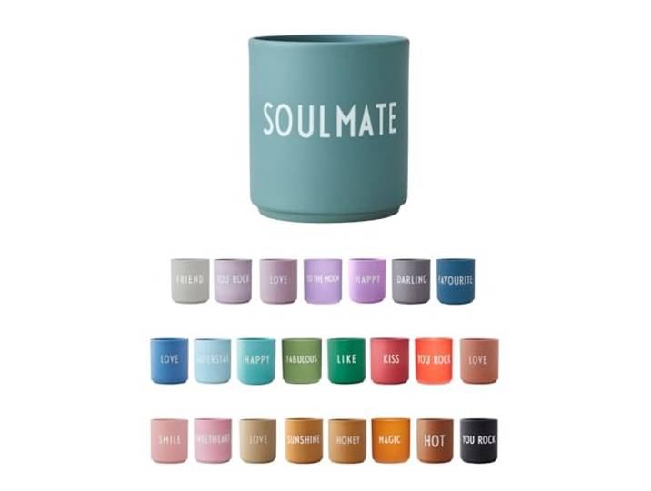 Design Letters Tasse Personnalisée SOULMATE Vert poussiéreux - Tasse Phrases décoratif avec des couleurs tendance pour toute occasion\, Tasse À Café en porcelaine fine à offrir en cadeau à vos proches