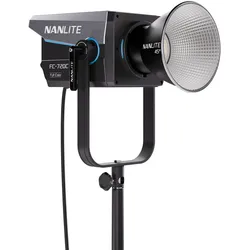 NANLITE FC-720C Full-Color Reportage- und Studio-Scheinwerfer