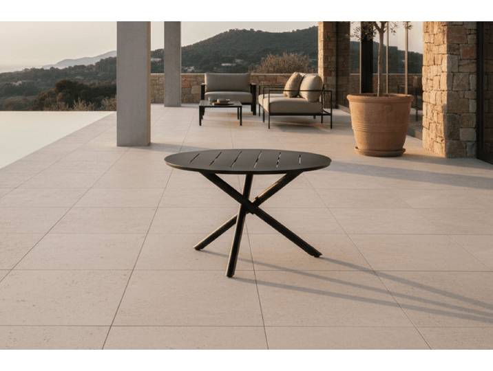 Gartentisch Kamea - rund, stilvoll und zeitlos - Schwarz - Luxusbetten24