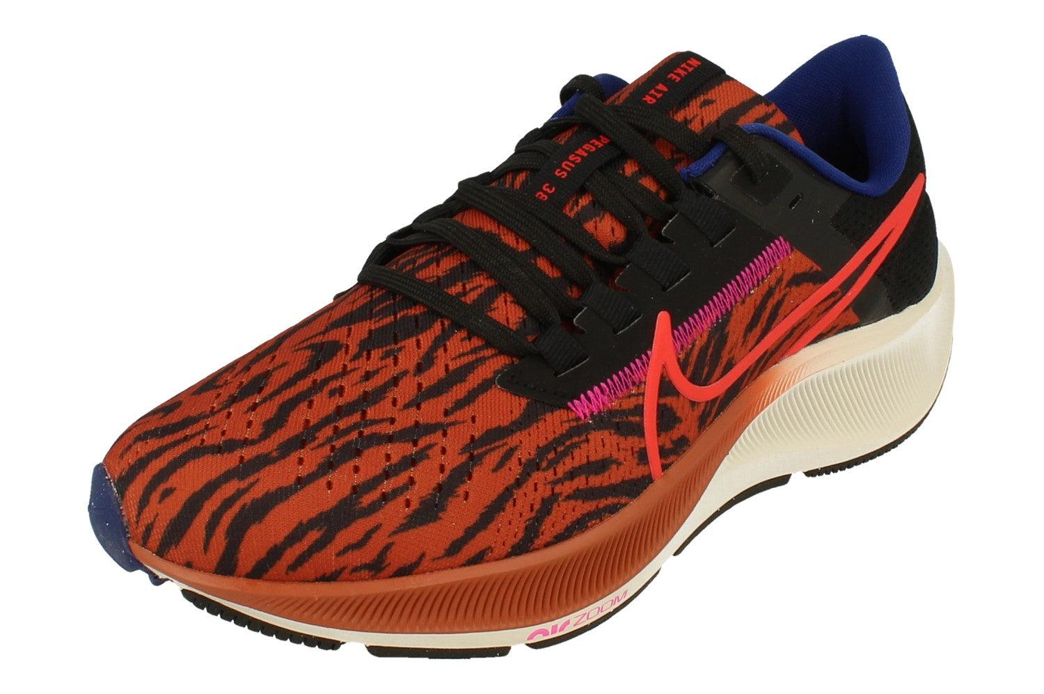 Nike Damen Air Zoom Pegasus 38 Orange Trainer