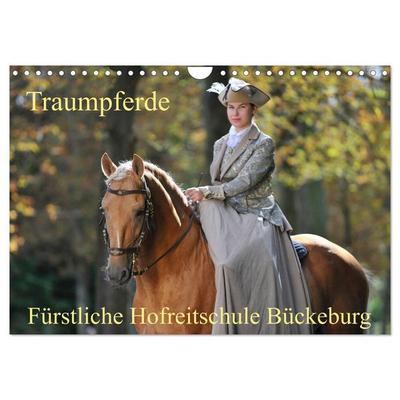 Traumpferde - Fürstliche Hofreitschule Bückeburg (Wandkalender 2026 DIN A4 quer), CALVENDO Monatskalender
