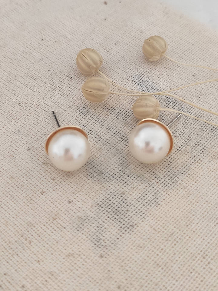 atelier MIU Vergold. Ohrstecker mit Perlen - onesize
