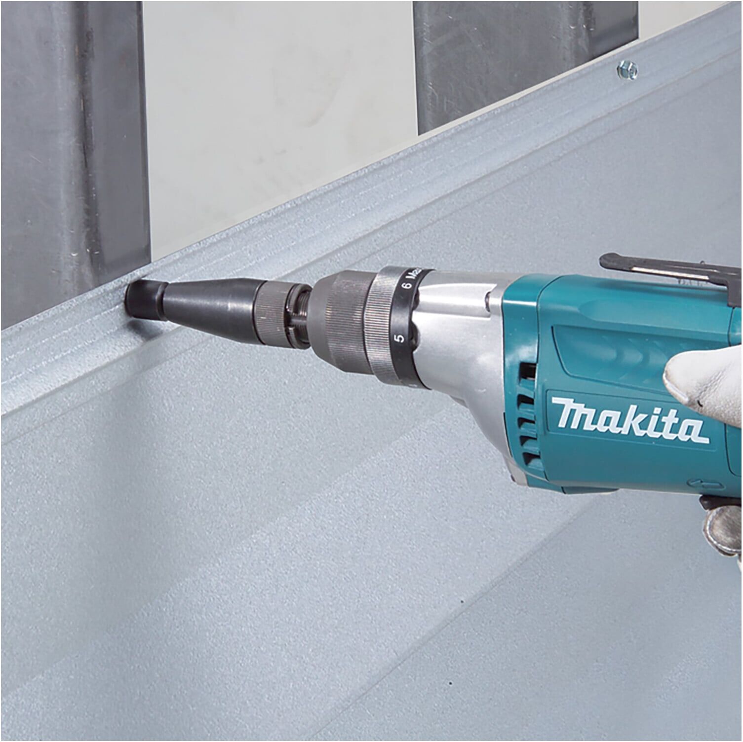 Makita Elektronik-Schrauber FS2700)