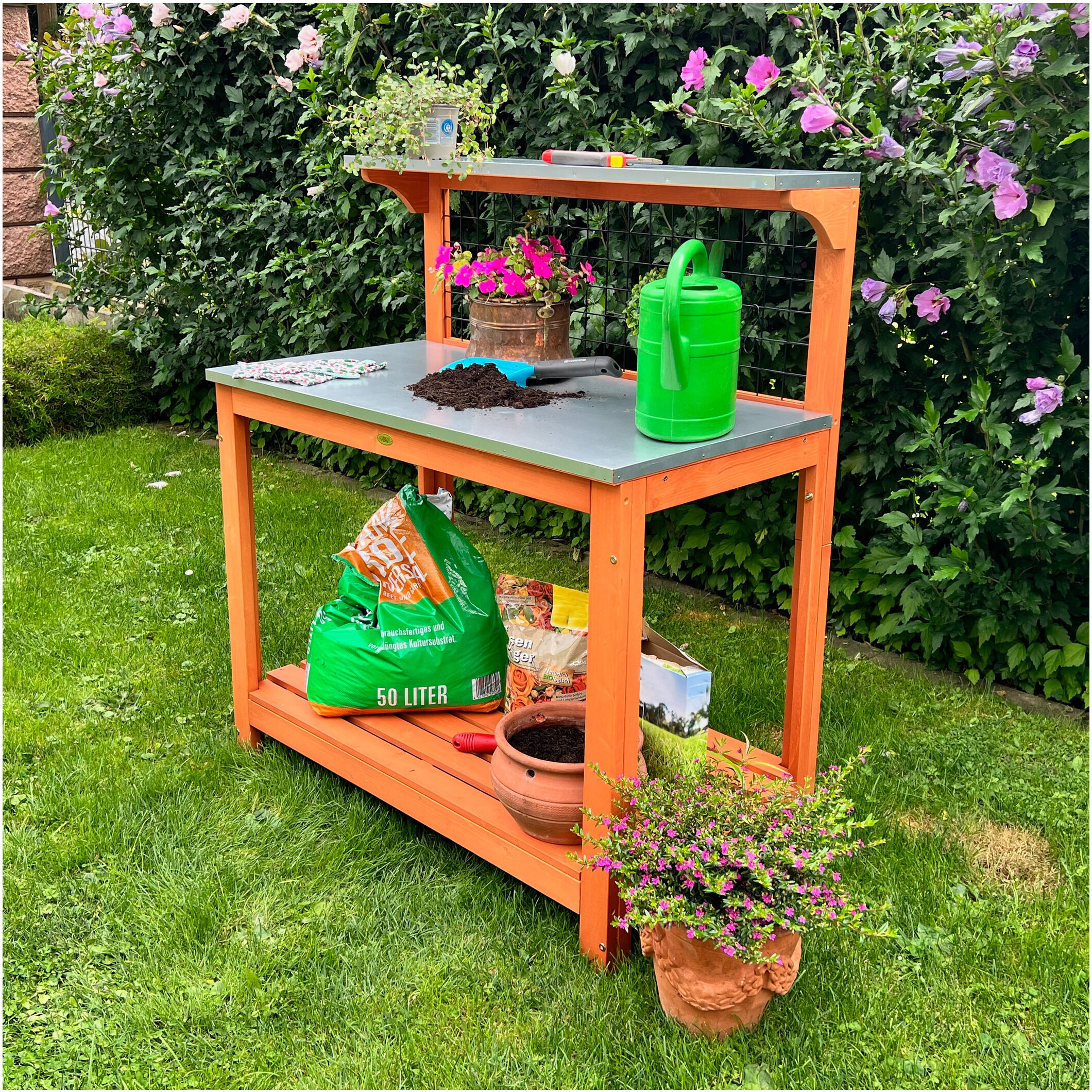 HABAU Gartentisch mit verzinkter Arbeitsfläche, Spalier und Ablageflächen