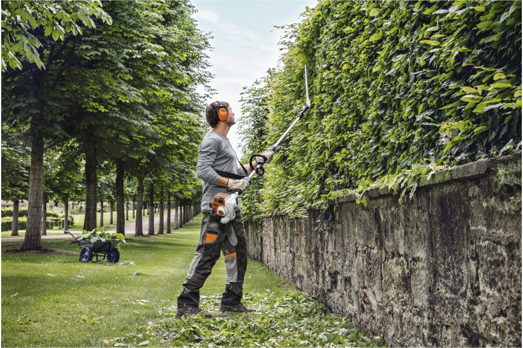 STIHL Benzin-Heckenschneider HL 94 C-E (42432000024)