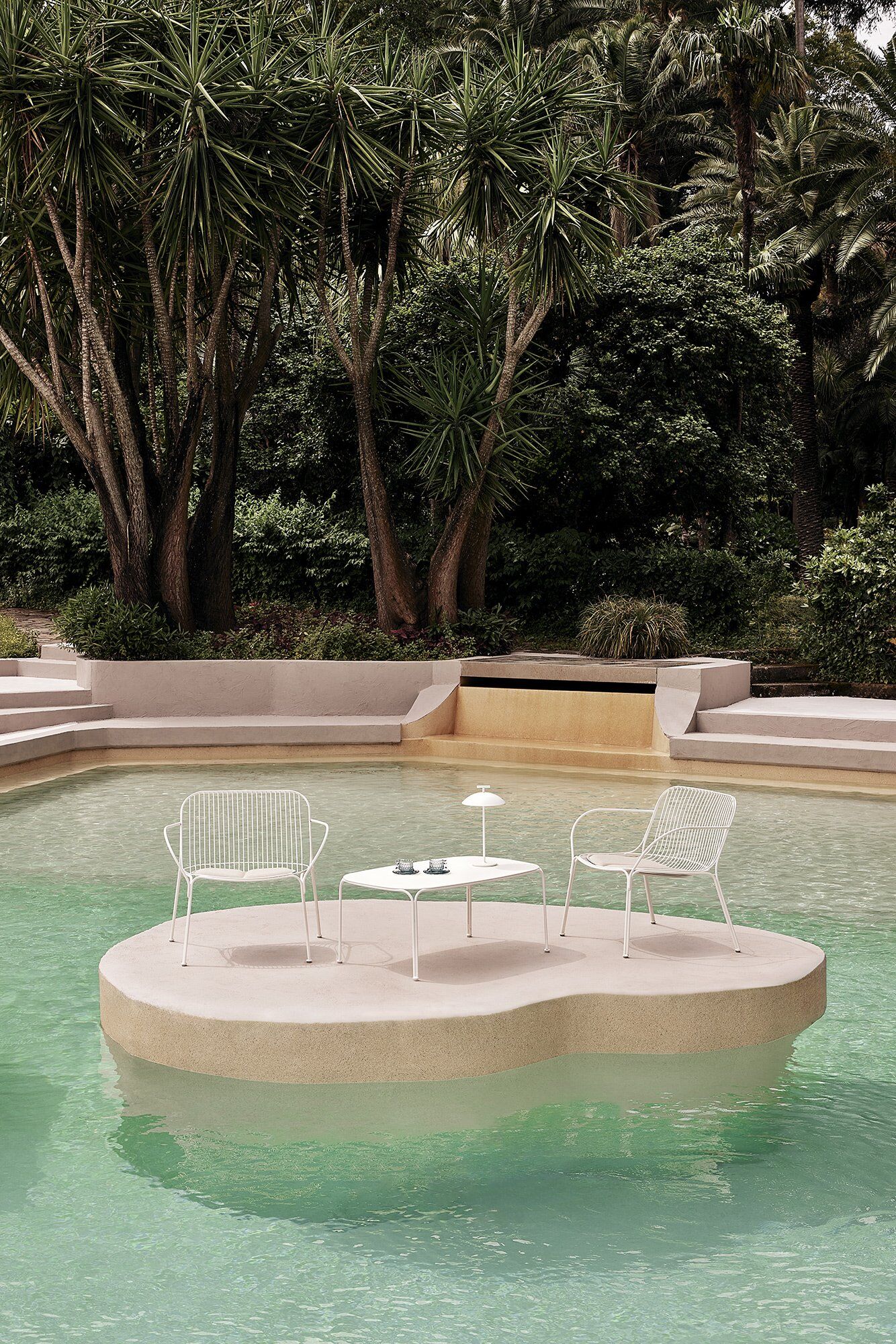 Kartell Hiray Beistelltisch (rostrot) rostrot