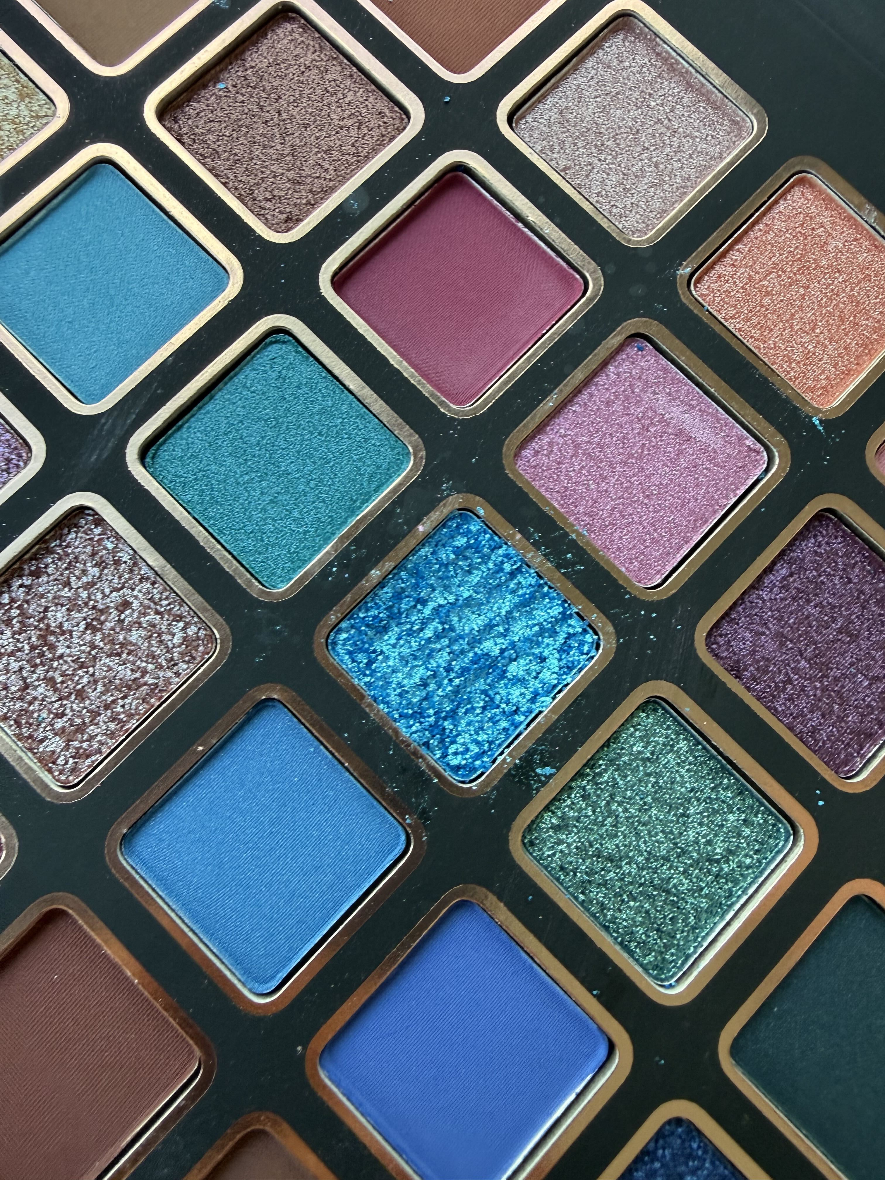 BELLAPIERRE All Stars Eyeshadow Palette (35 Colors) 38g (NB! Loe Lisainfot)