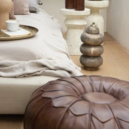 Light en Living Poef Calima Bruin Leer Diameter: 58 cm, Hoogte: 32 cm