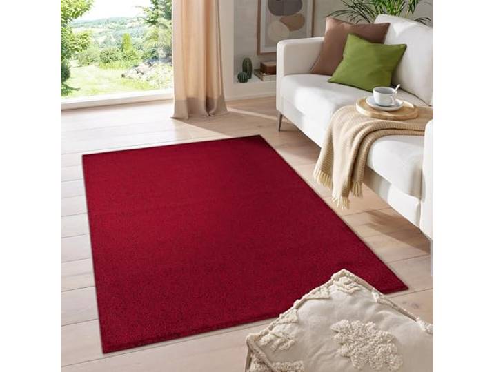 HomebyHome Tapis 140x200 cm Rouge\, Tapis uni à Poils Courts\, Style Moderne\, Base sécurisée et Nettoyage Simple pour Habitat
