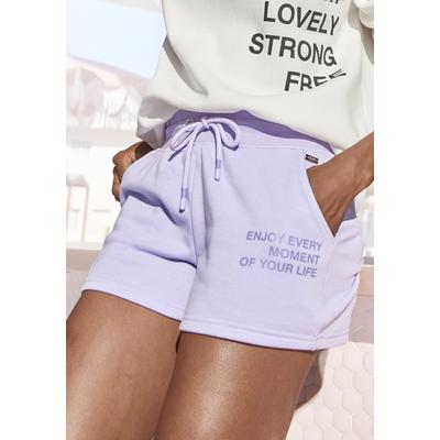 Sweatshorts BUFFALO, Damen, Gr. 36/38, N-Gr, lila (lavendel), angeraute Sweatware, Obermaterial: 60% Baumwolle, 40% Polyester, unifarben, bequem kurz, Hosen Sweatshorts, mit Statement Druck, Loungewear