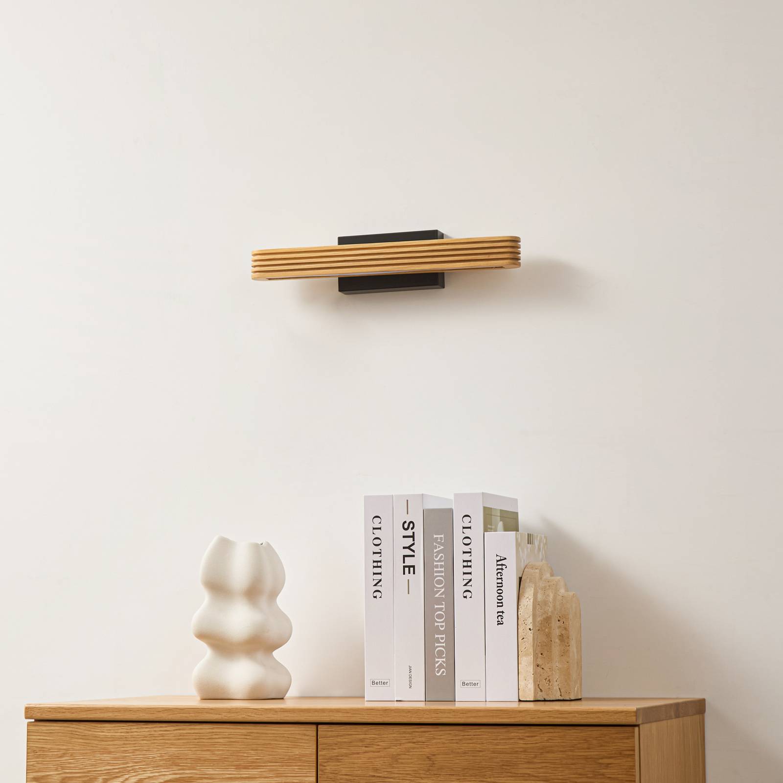 Wandlampe Lieske Lucande, Holz hell, für Wohn- / Esszimmer, Holz, Modern, Wandleuchte, Wandlampe Innen