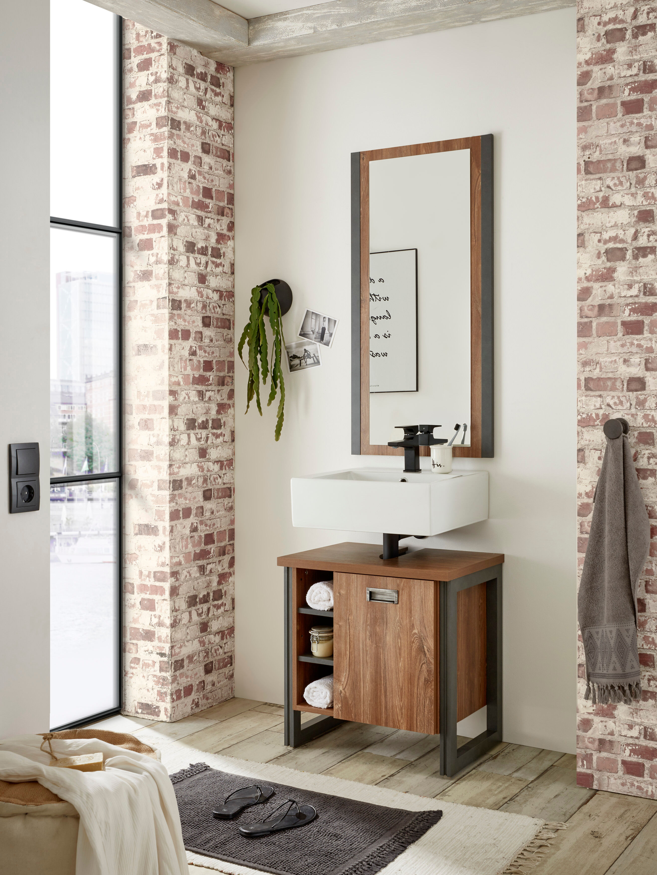 Badmöbel-Set HOME AFFAIRE "Detroit, Bad im Industrialdesign, 2-teiliges Badezimmer", gelb (eiche honigfarben dekor, schiefer, nachbildung), Kastenmöbel-Sets, Badmöbel-Set, Waschbeckenunterschrank und Spiegel, holzfarben, mit offenen Fächern eiche honigfar