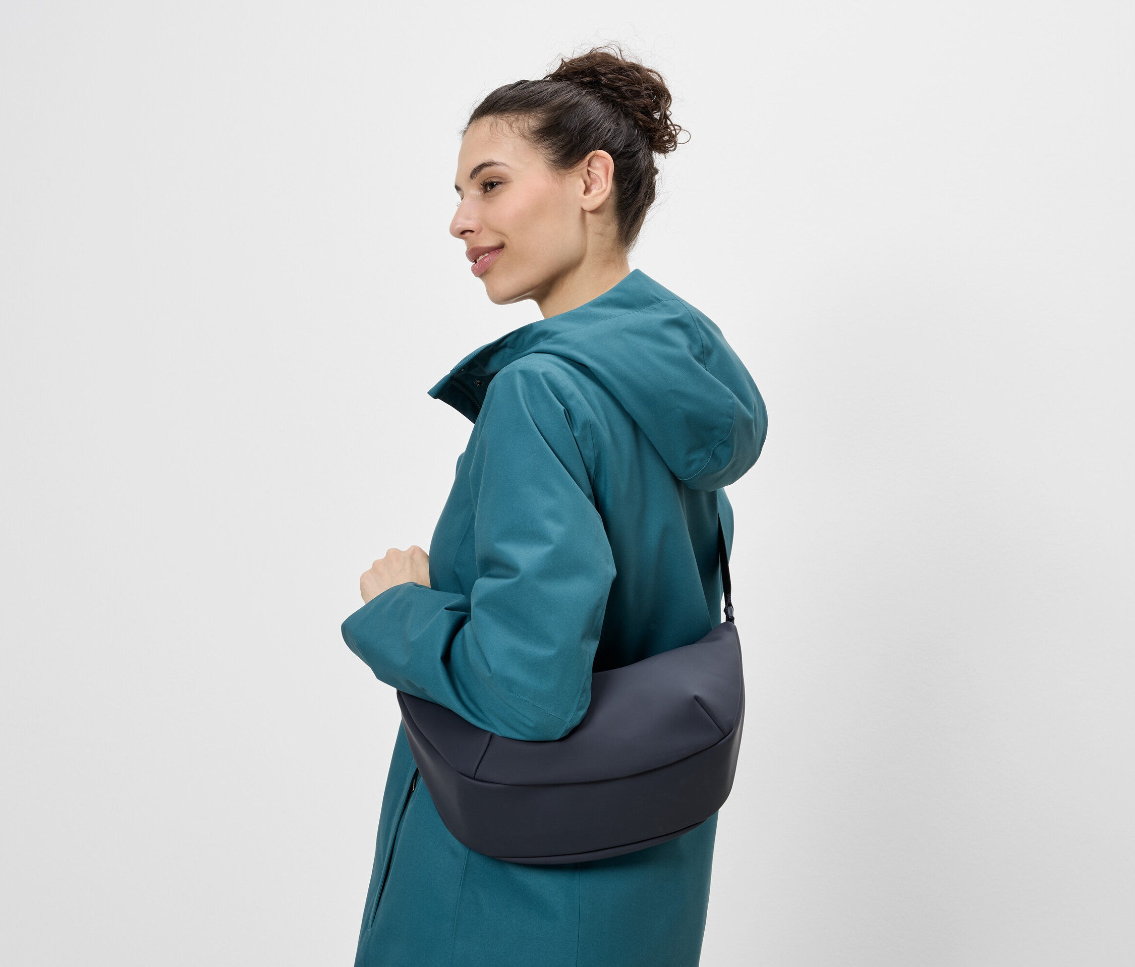 Tchibo - Regen-Crossbag - dunkelblau