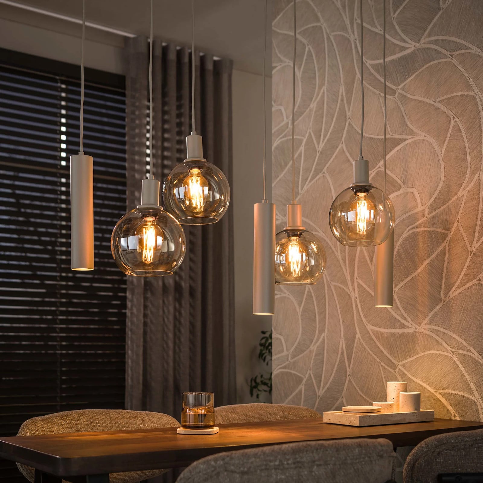 WoonStijl Hanglamp Sfera 4+3L Beige Modern met Glazen en Metalen Elementen