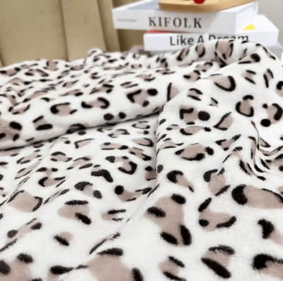 Inspire Curations Leopard Print Lightweight Soft Throw Blanket 6 100x160cm