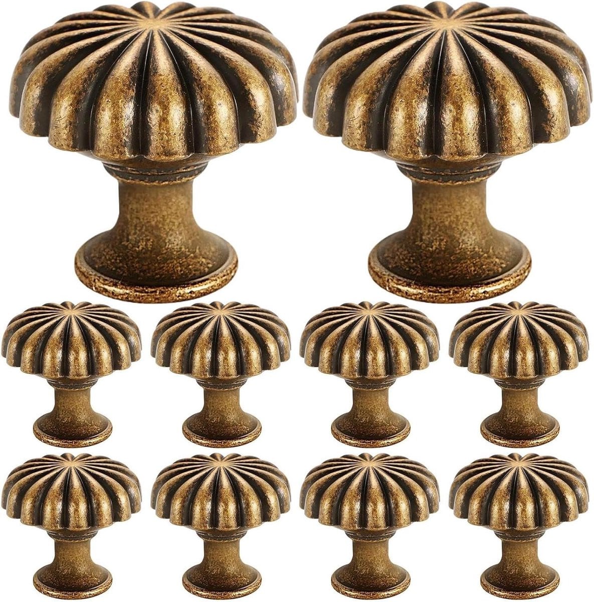 Set van 10 antieke meubelgrepen van robuuste zinklegering
