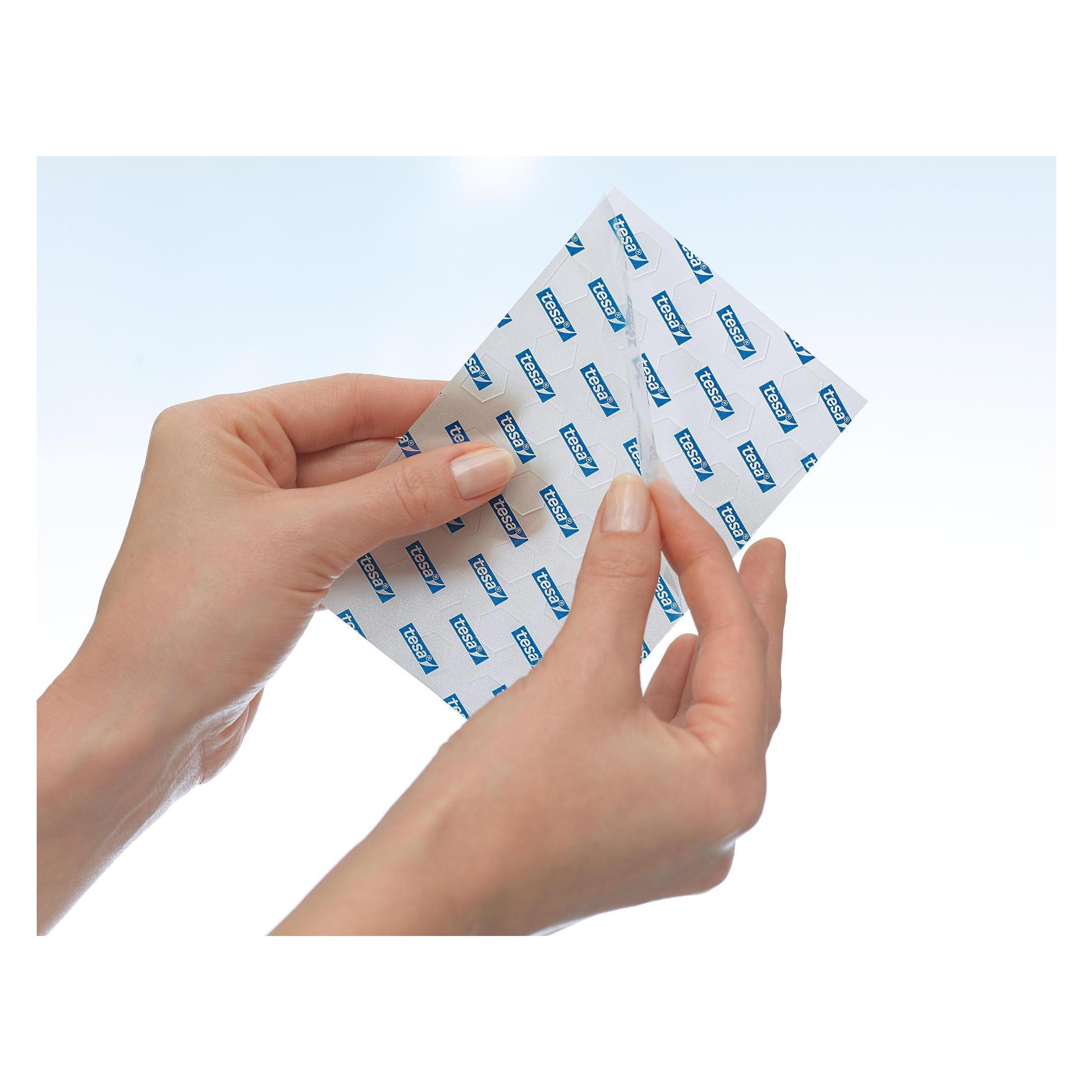 tesa TACK doppelseitige Klebebads, transparente Klebestreifen (59401-00000-01)