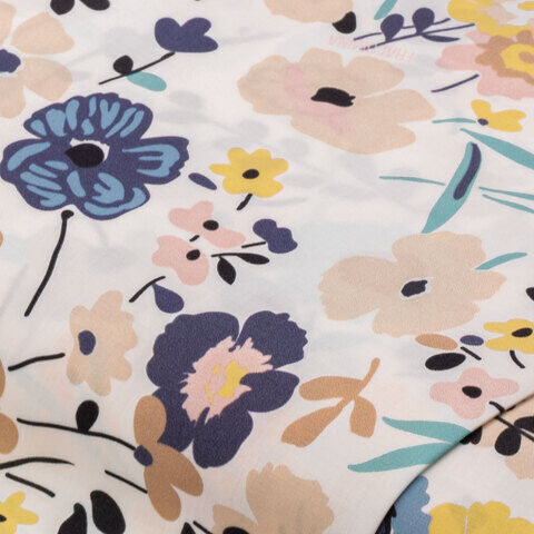 Viskose-Blusenstoff/Javanaise "Blumenwiese", bunt