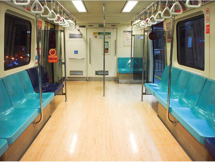 Fototapete PAPERMOON Empty Subway , bunt, B:3,5m L:2,6m, Vlies, Tapeten, Fototapete