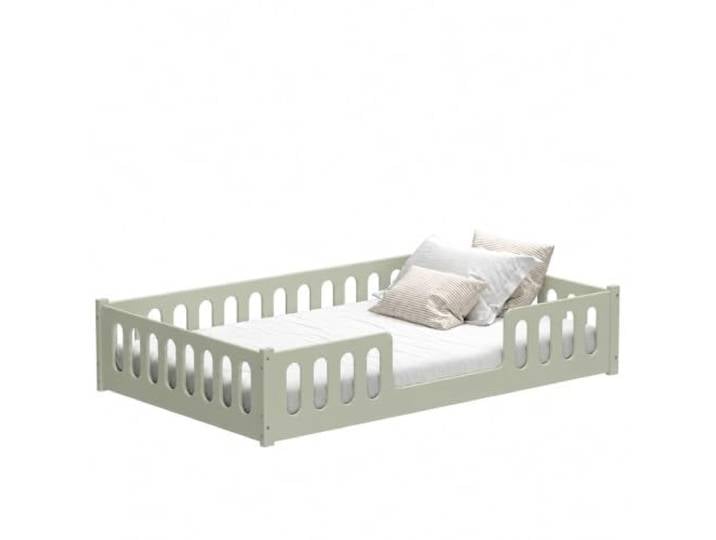CADANI Monte 120x200 Grün Bodenbett - Rausfallschutz abnehmbar, bis 200 kg Montessori Kinderbett, robuster Roll-Lattenrost, abgerundete Kanten, hochwertige Fertigung in der EU für langlebige Qualität