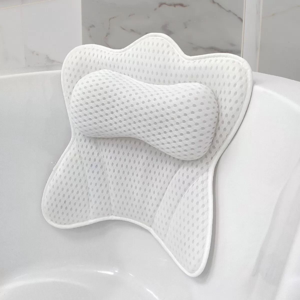 INF Oreiller de bain lavable 3/4D en maille d'air avec ventouses – Appuie-tête spa baignoire rembourré polyester, Blanc, 39cm x