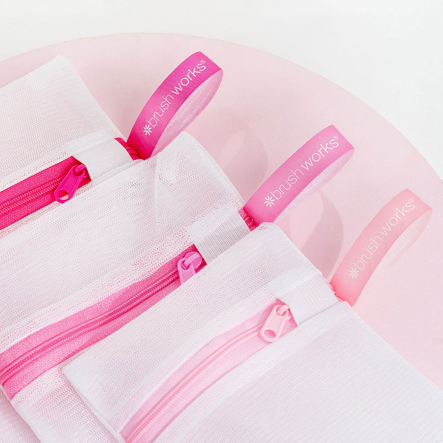 BRUSHWORKS Beauty Wash Bag Set