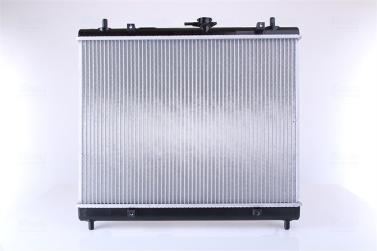 Kühler NISSENS 617402