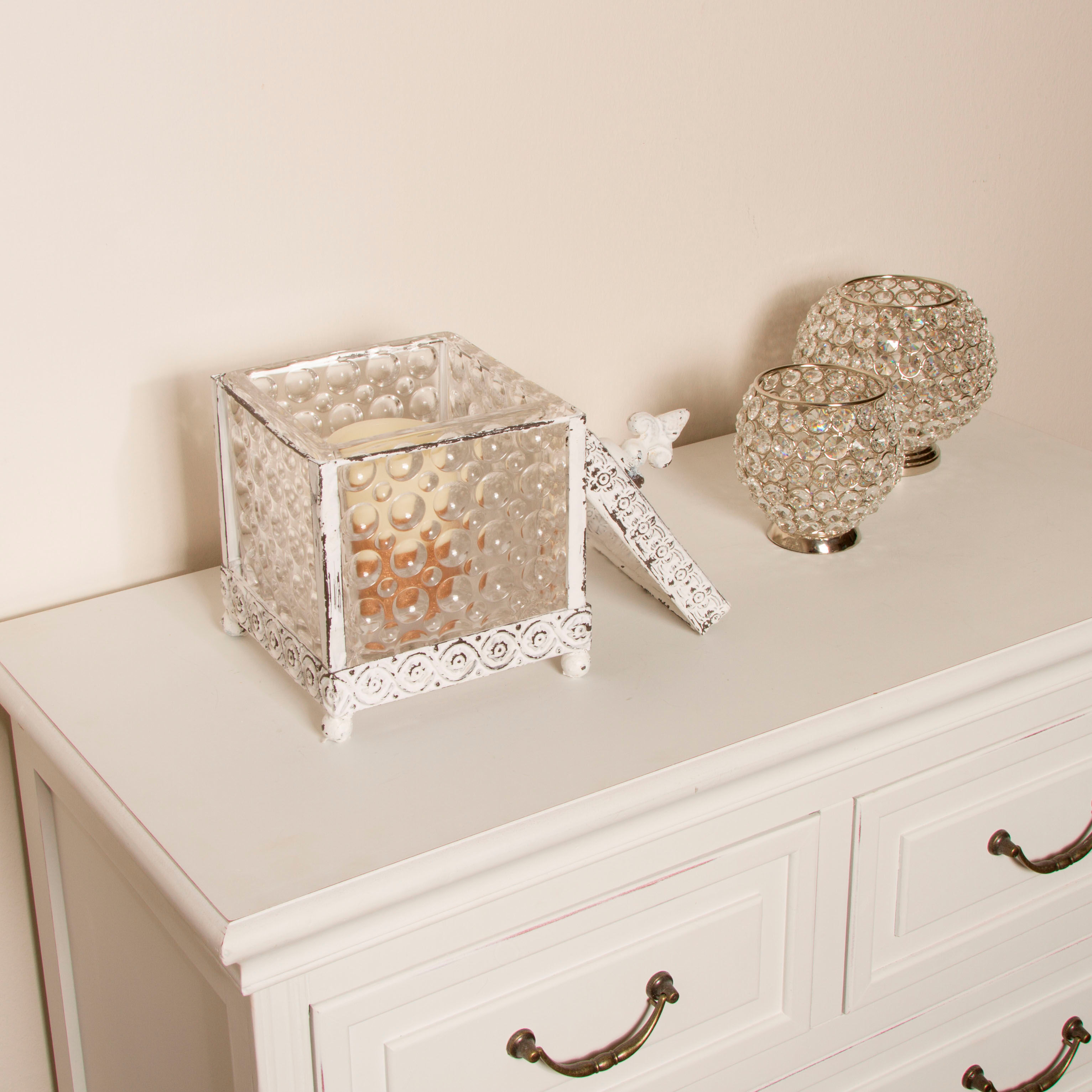 Aufbewahrungsbox "Leyla, weiss", weiss (weiß), B:16cm H:16cm T:26cm, Holzwerkstoff, MYFLAIR MÖBEL & ACCESSOIRES, Aufbewahrungsboxen, Aufbewahrungsbox, aus Metall & Glas, mit Deckel weiß B/H/T: 16cm x 16cm x 26cm