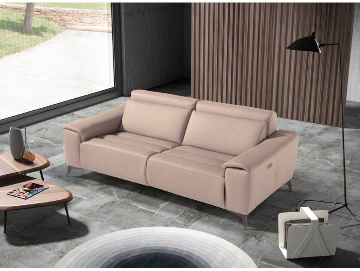 Egoitaliano 2,5-Sitzer Suzette, Designsofa mit elektrischen Komfortfunktionen, edel & bequem, inkl. 2 elektronischer Relaxfunktionen, Rücken- und Fußteilfunktion