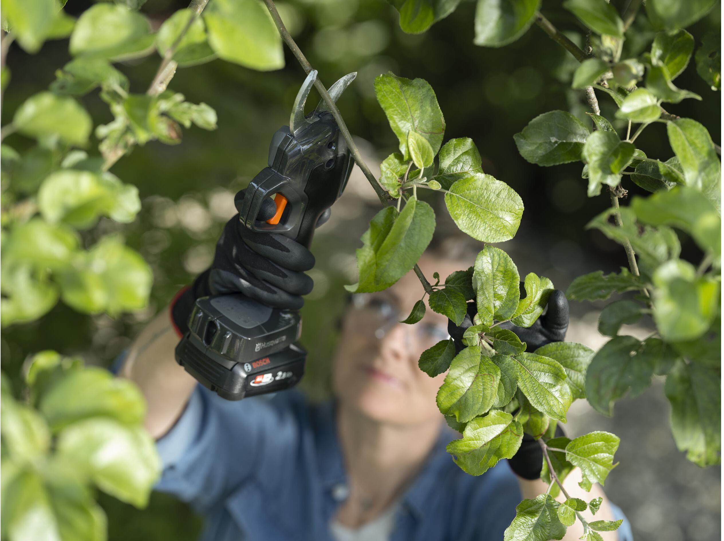 Akku-Heckenschere HUSQVARNA "Aspire PS30X-P4A", grau (bunt), Gartenscheren-Maschinen, Akku-Heckenschere bunt Einheitsgröße