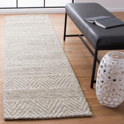 SAFAVIEH Marbella Gregg Wool Rug