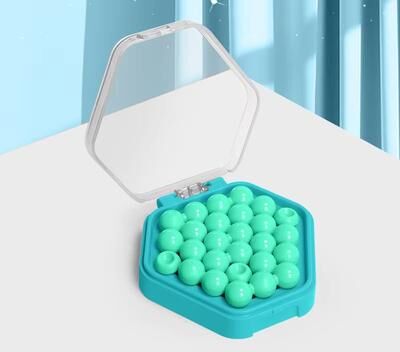 Inspired Finds Smart Pocket Bead Board Logic Puzzle Game green