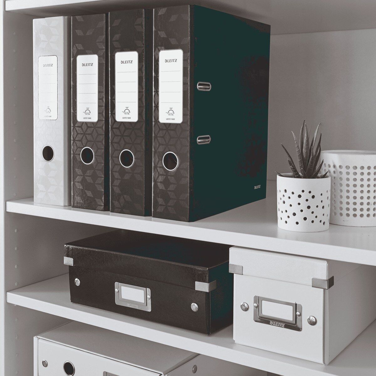 Leitz WOW 180° Lever Arch File A4 80mm Laminated (Pack of 10) - Black
