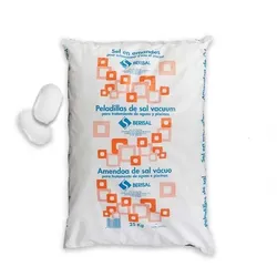 Geschirrspülsalz-Tabletten im 25-kg-Sack