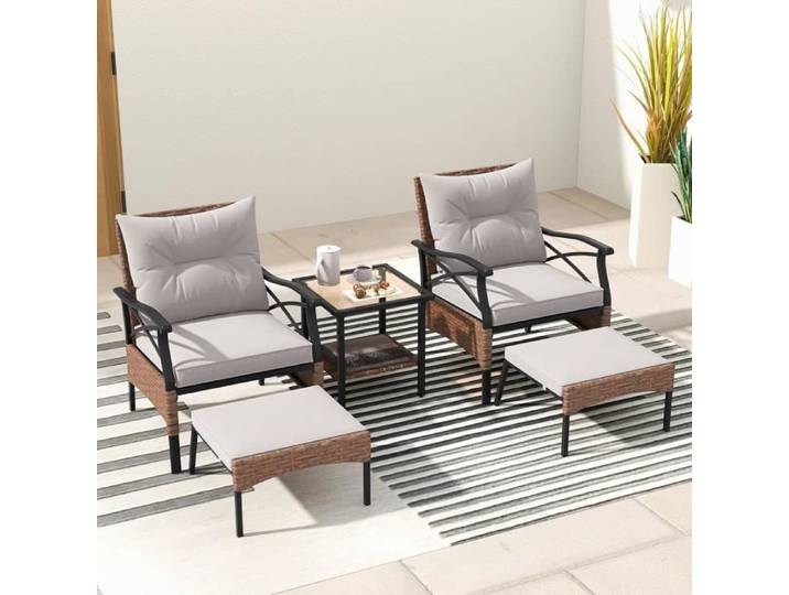 COSTWAY Ensemble Meuble de Patio 5 PCS Table d'Appoint en Verre Trempé Chaises en Rotin avec Poufs et Coussins Jardin Cour
