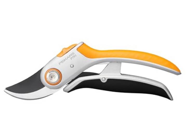Fiskars Sécateur à Lame Franche PowerLever pour Branches fraîches\, Revêtement Antiadhésif\, Lames/Poignées en aluminium\, Noir/Orange\, Plus\, P751\, 1057172