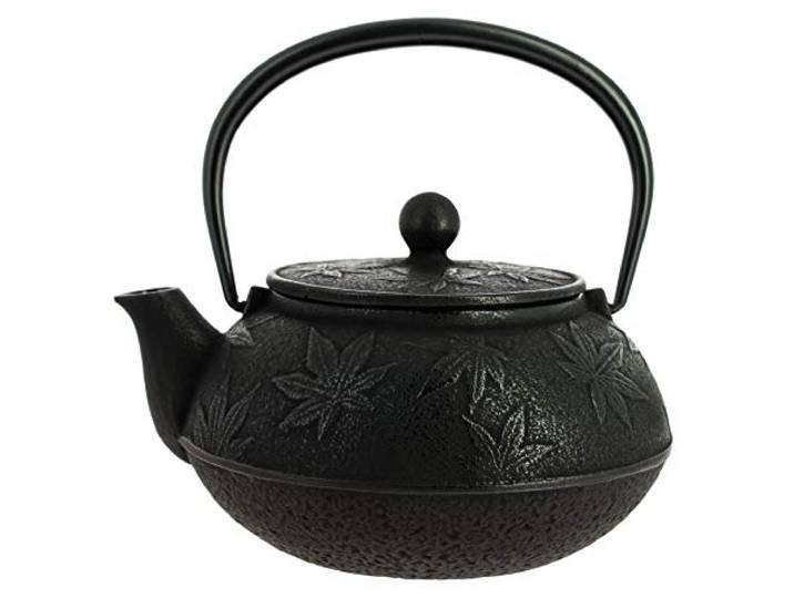 Iwachu Nanbu Tekki TT12049BK Japanische Teekanne Kaede Schwarz 650 ml, Gusseisen