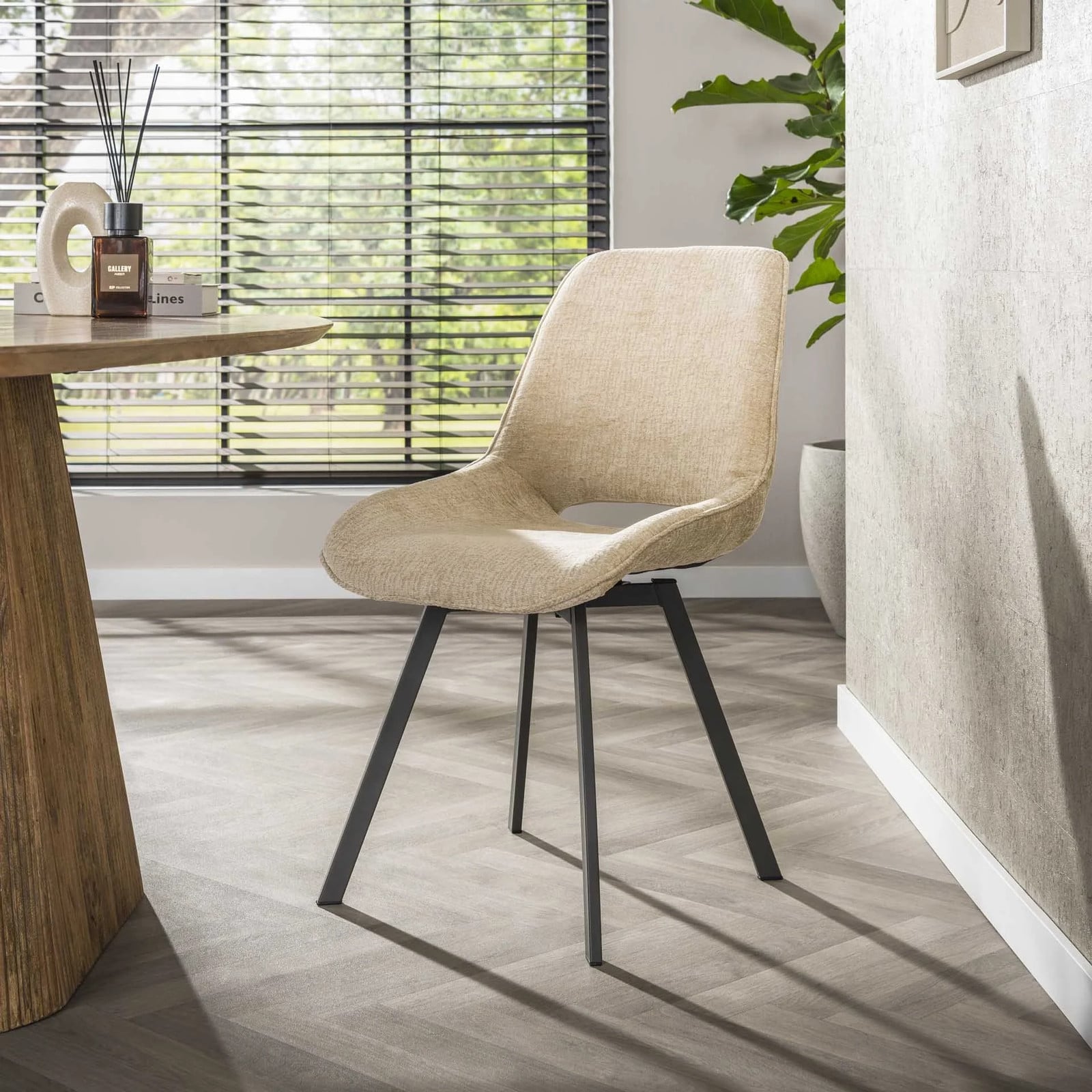 WoonStijl Jaroq Draaibare Swivel Stoel - Zand